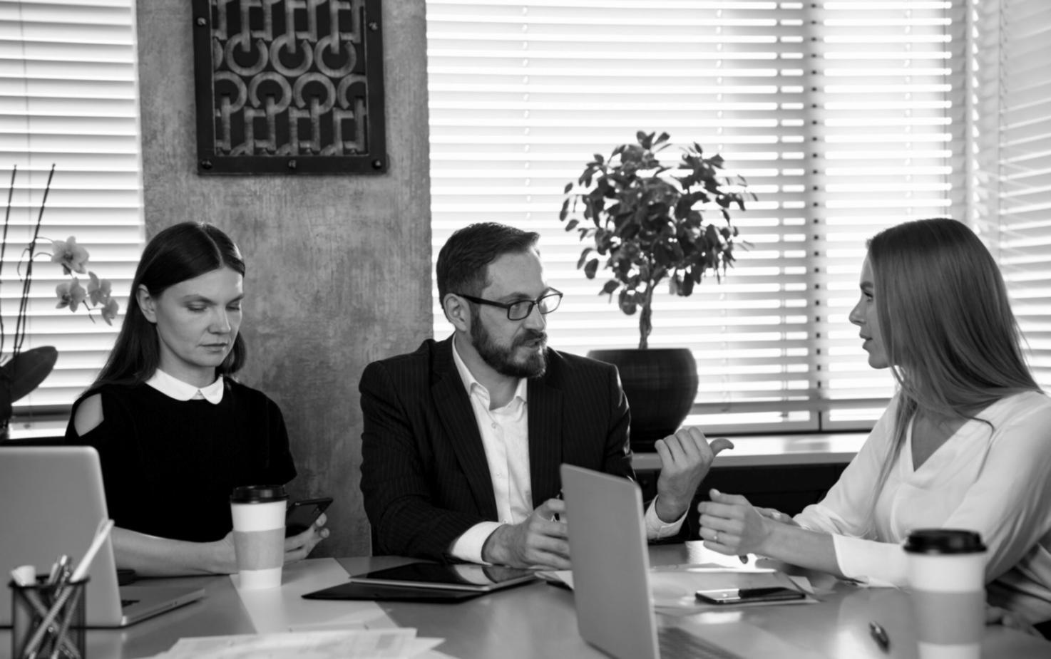 Gründung von morzeniqmedia - Unser erstes Büro